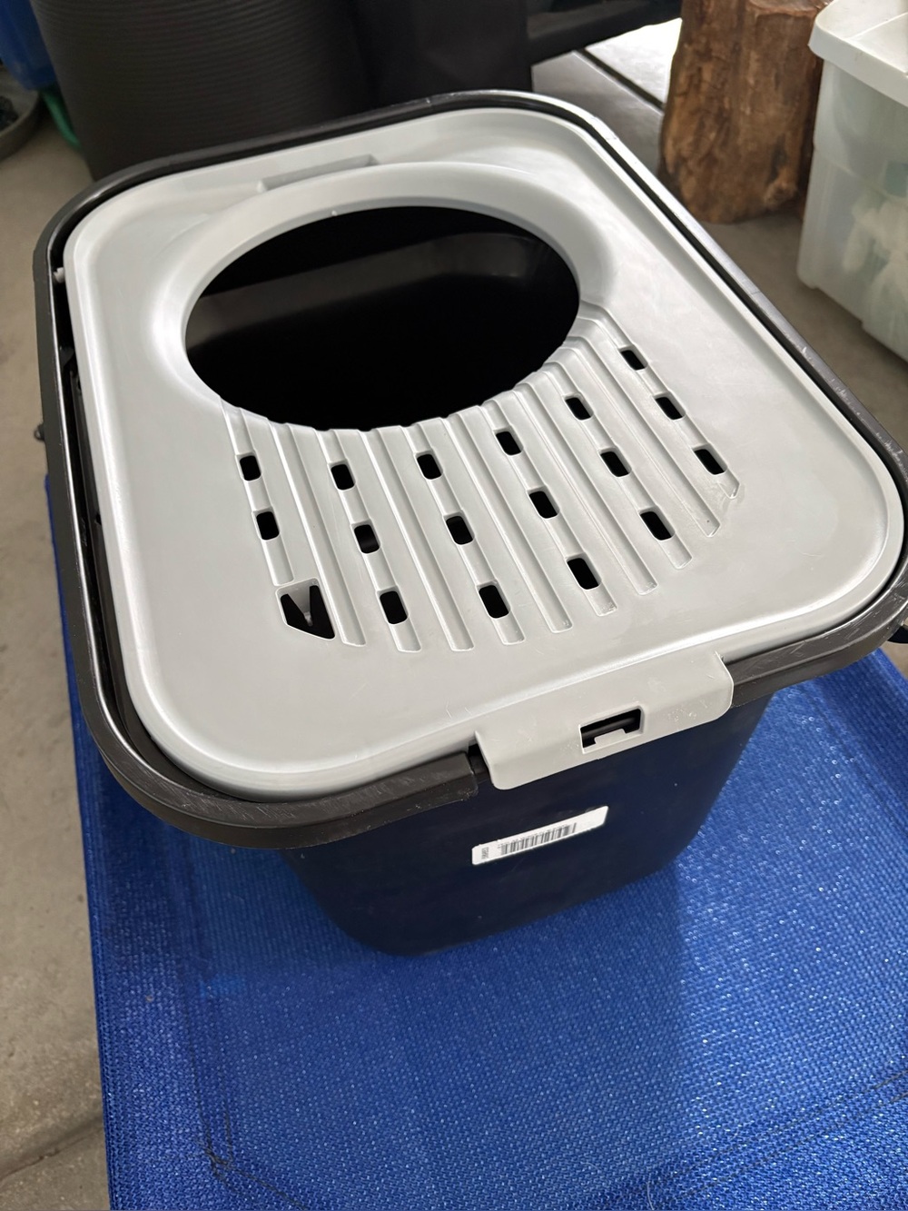 Hooded Cat Litter Box with Sifting Lid - Black & Gray